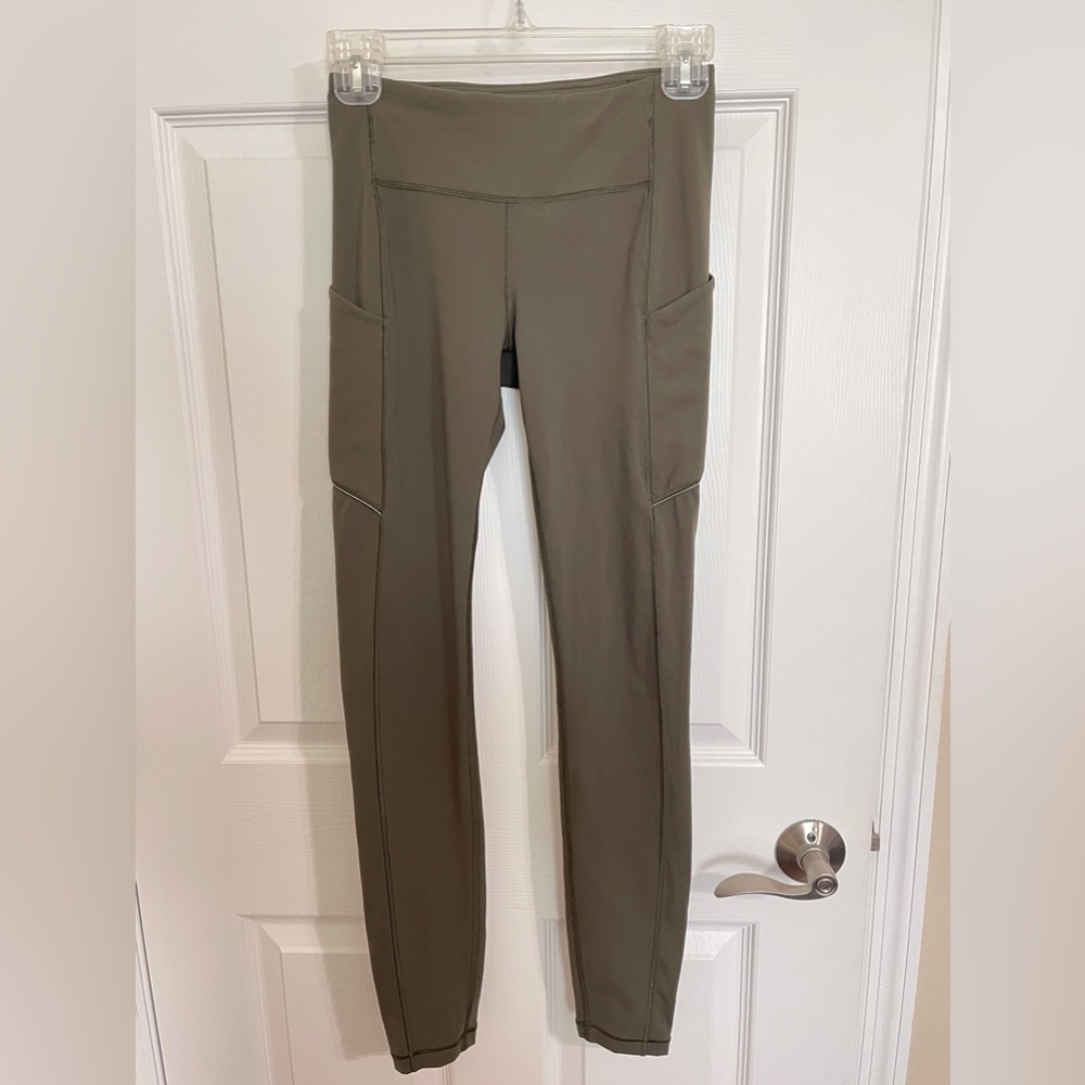 lululemon athletica Speed Up Leggings 28" Dark Olive size 4